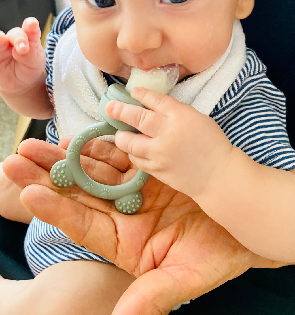 Cubetera para heladitos para bebés